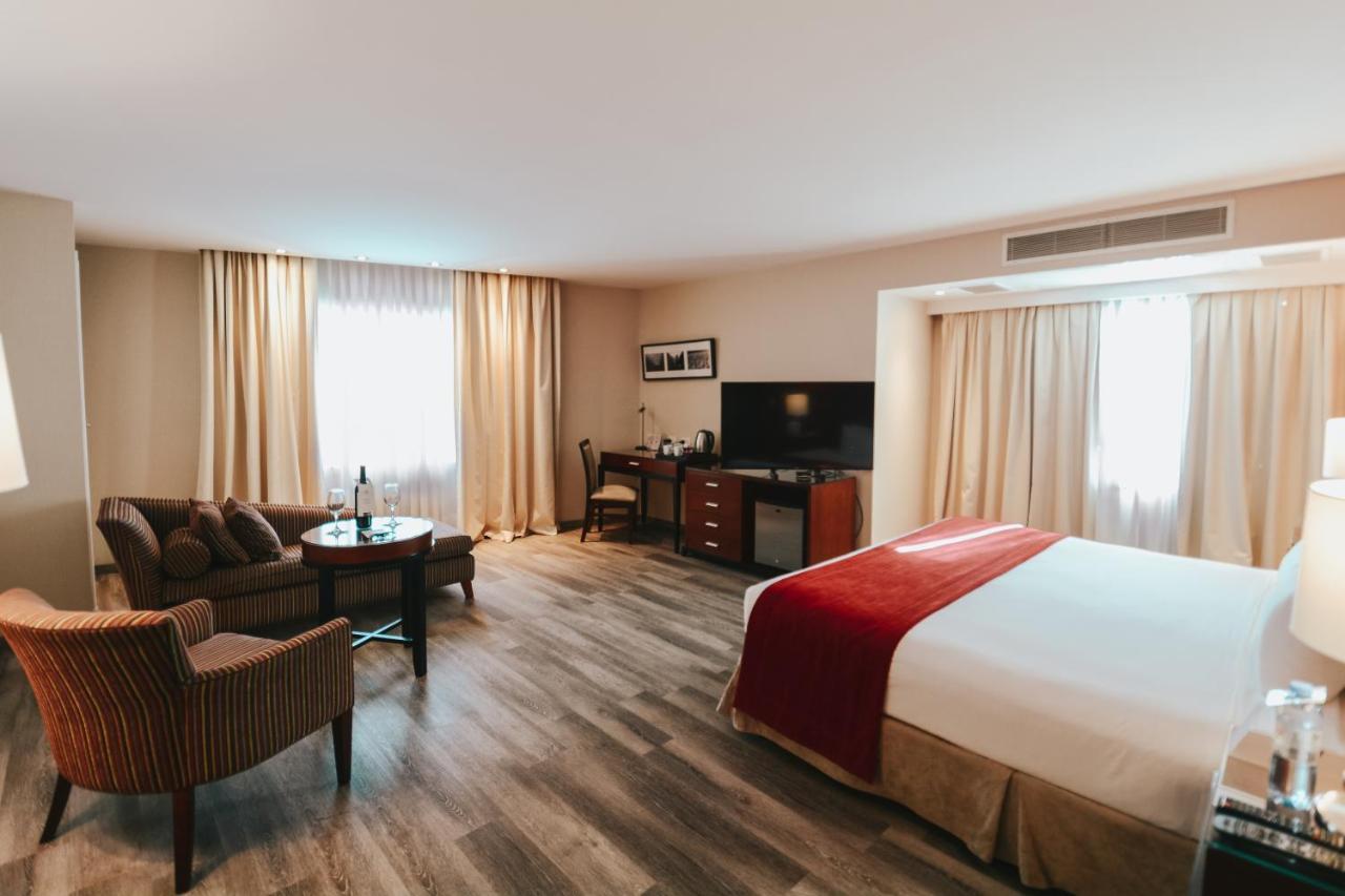 Diplomatichotel Mendoza Kültér fotó